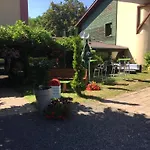 Le Pavillon 3* Cours (Rhone)