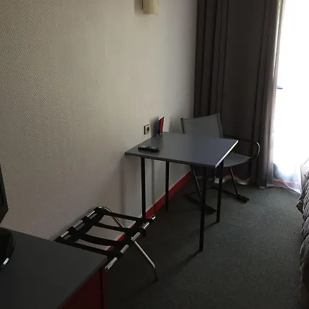 Le Pavillon Hotel 3*