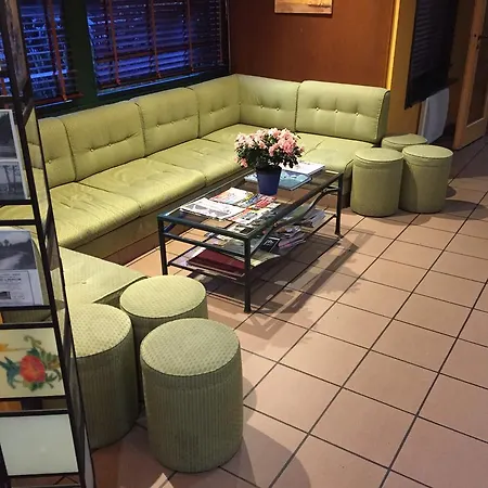 Hotel Le Pavillon