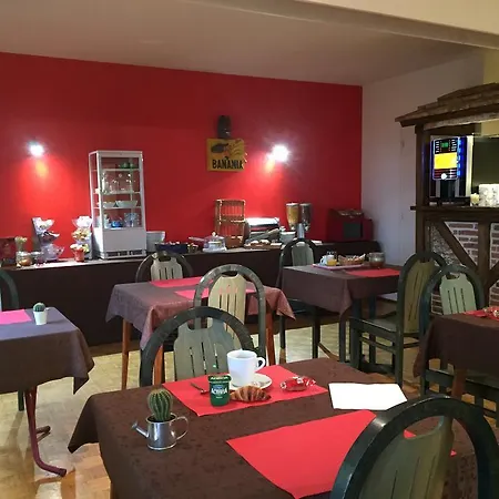 Le Pavillon 3*