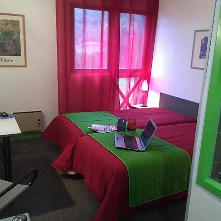 Hotel Le Pavillon Cours (Rhone)