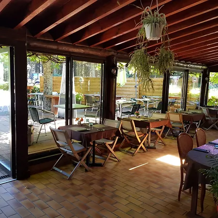 Le Pavillon 3* Cours (Rhone)