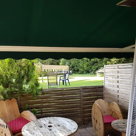 Le Pavillon