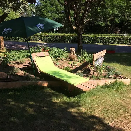 Le Pavillon 3* Cours (Rhone)