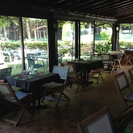 Hotel Le Pavillon