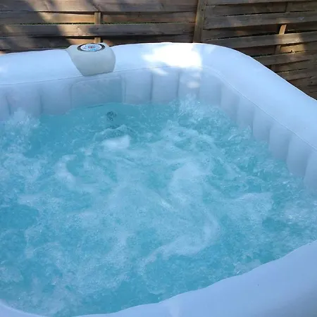 Le Pavillon Hotel 3*