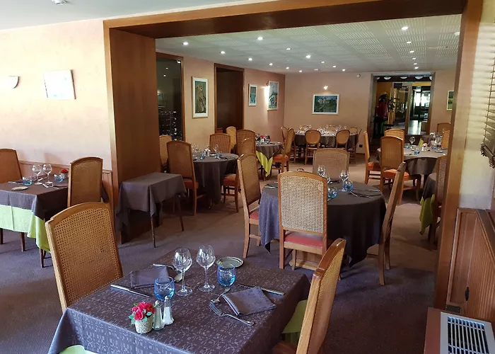 Le Pavillon Отель 3*